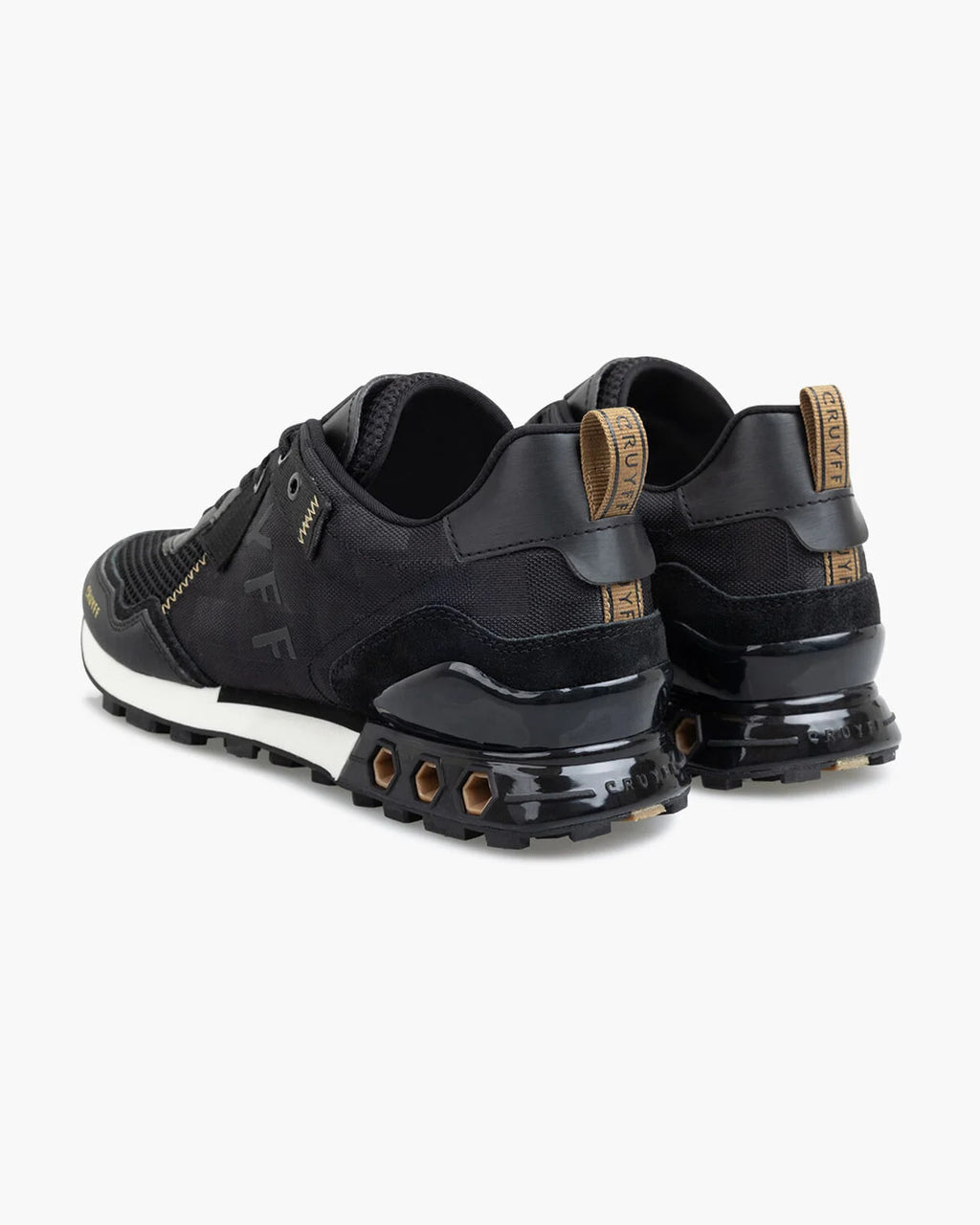Cruyff Zapatillas Deportivas Hombre Modelo Superbia Hex-Tech CC243232-960 Black/Gold.