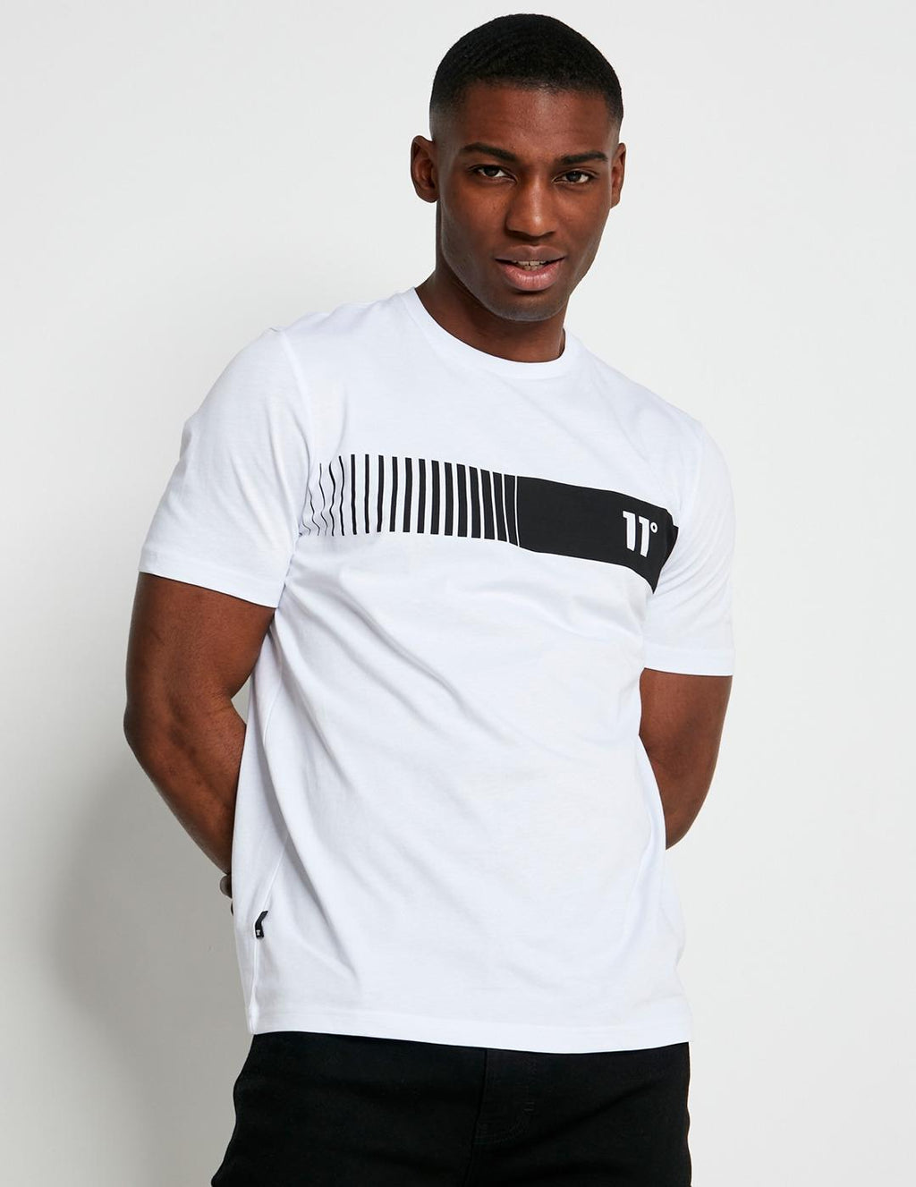 Eleven Degrees 11º Camiseta para Hombre con Logotipo 11D3045-002  White.
