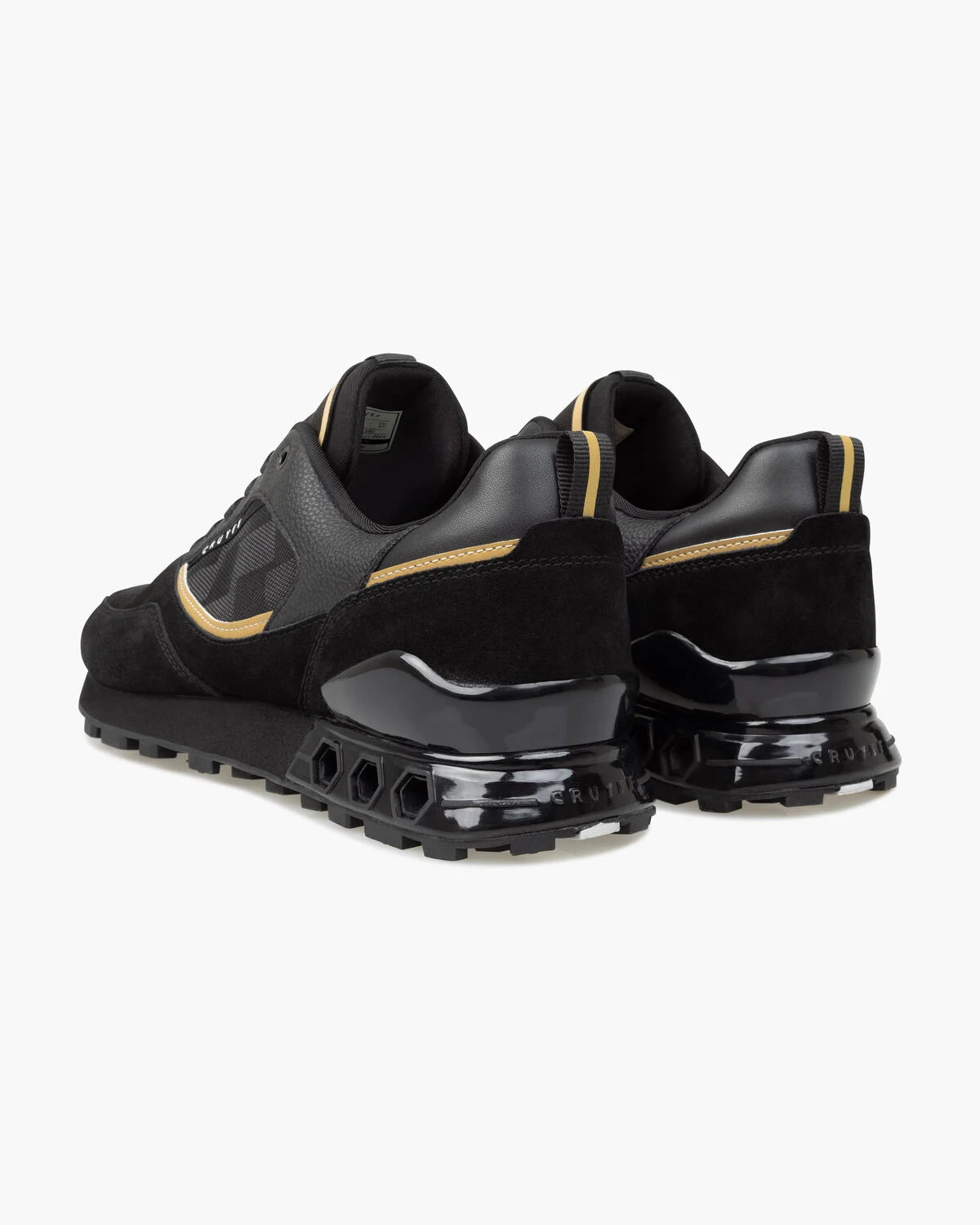 Cruyff Zapatillas Hombre Modelo Snyper CC253090-960 Black-Gold.
