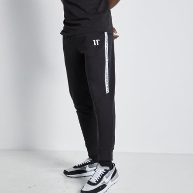 Eleven Degrees Pantalon de Chandal Hombre 11D3320-047 Negro..