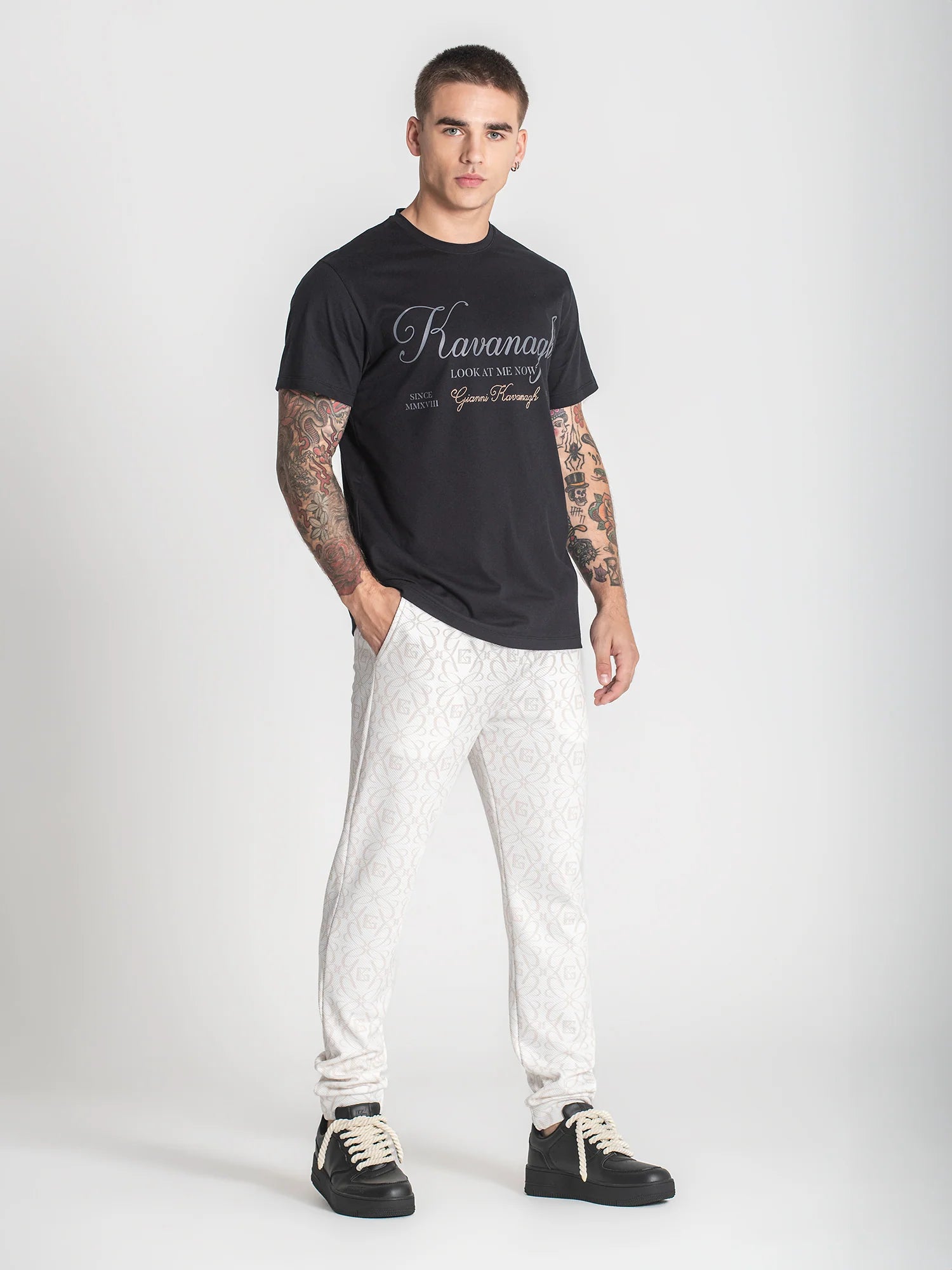 GIANNI KAVANAGH CONJUNTO HOMBRE GKM006590 Black.