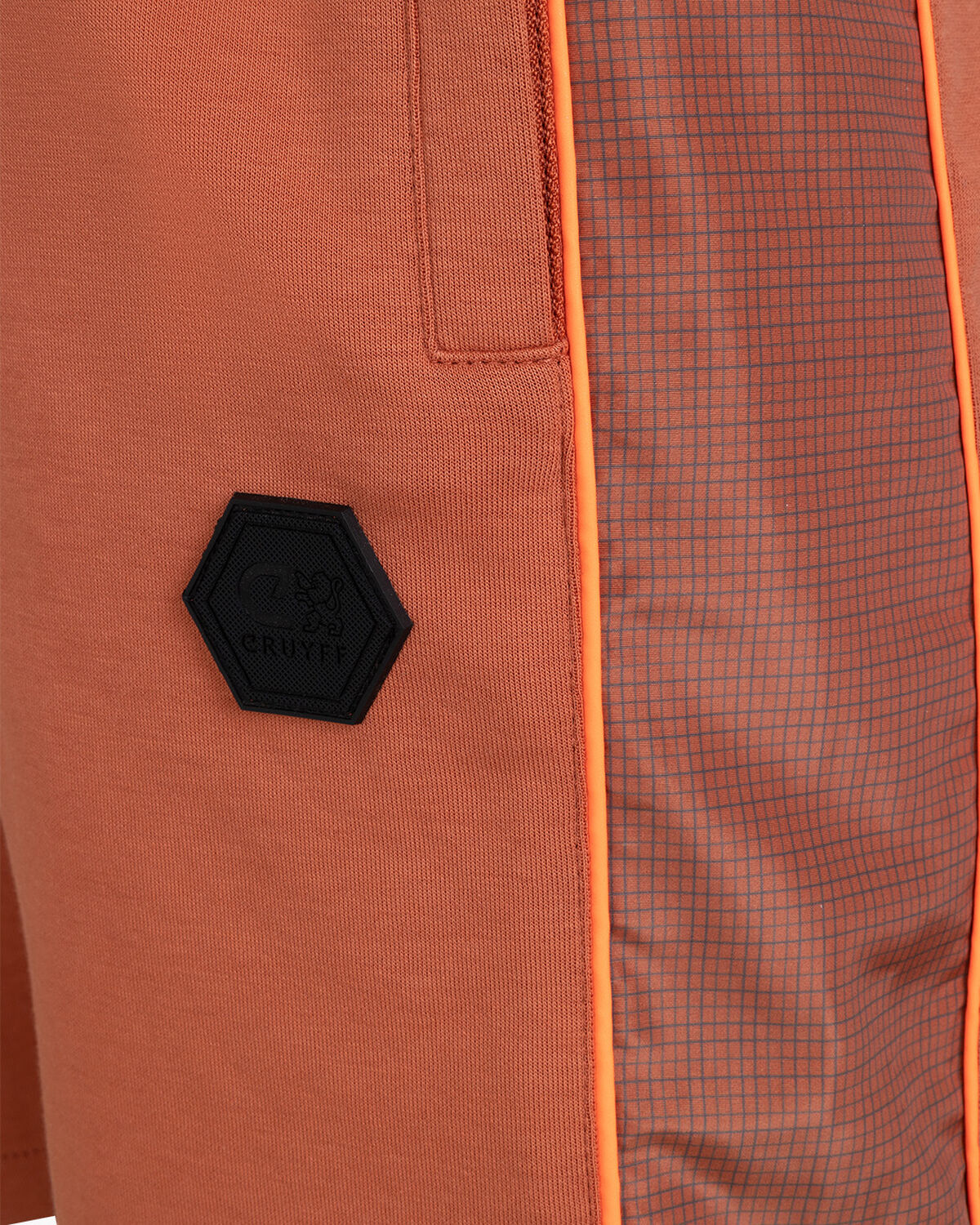 Cruyff  Short Hombre  Modelo Aiden CA231072-803 Marron.