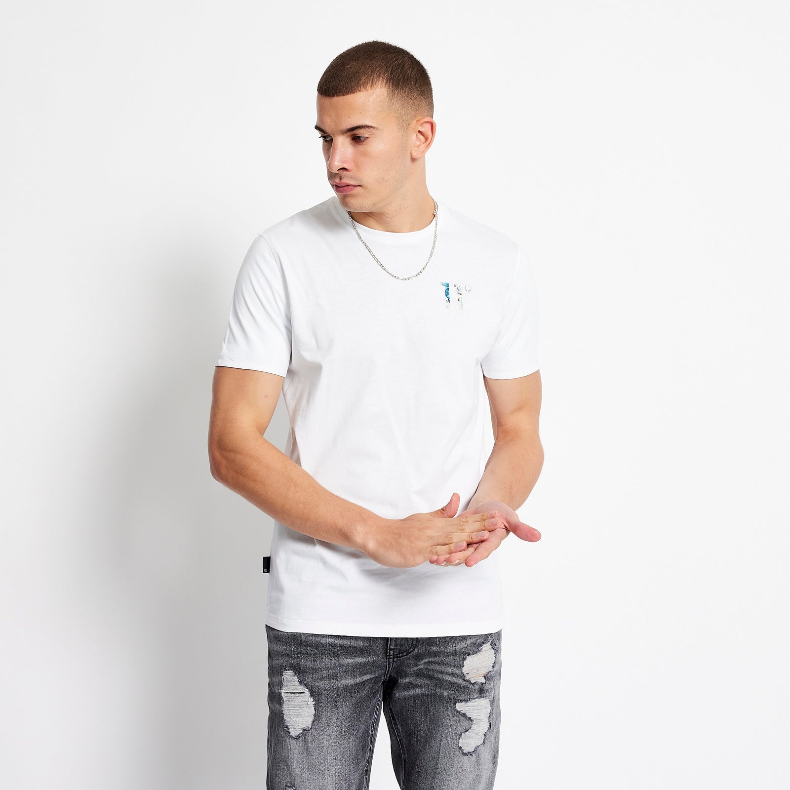 Eleven Degrees 11º Camiseta Estampada Con Logo En Los Puños - Blanco / Floral 11D215-1157.