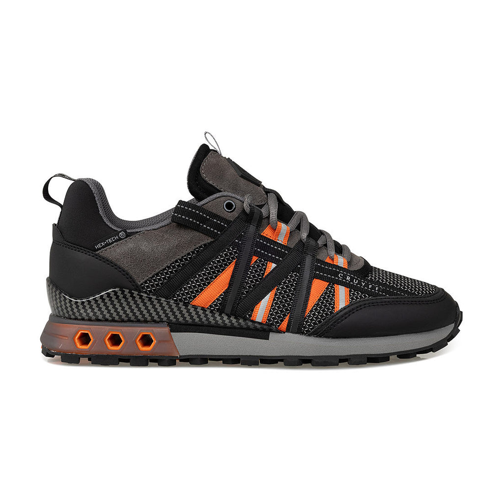 Cruyff Zapatillas Hombre  Modelo Fearia Hex-Tech CC254032-962 Blak-Orange.
