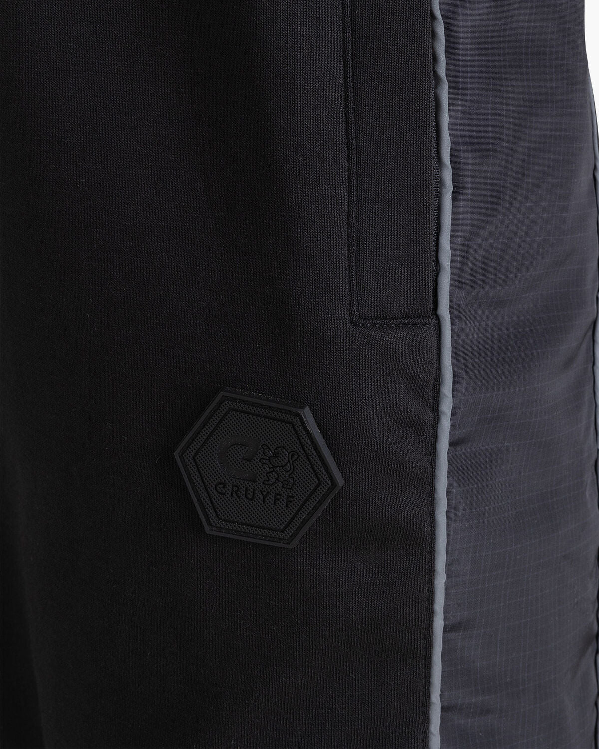 Cruyff Pantalon Deportivo Hombre Modelo Aiden CA231071-998 Black.
