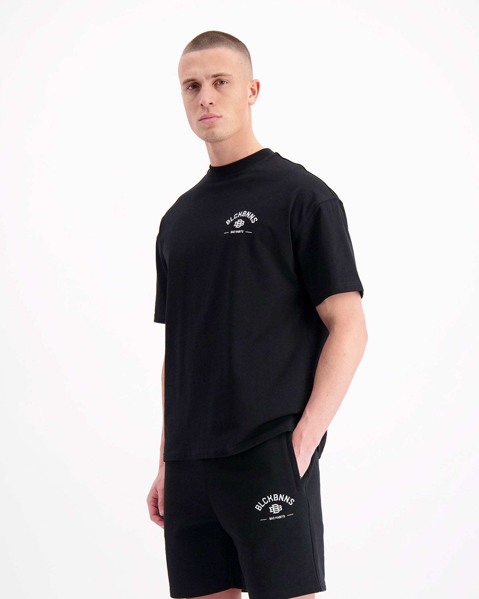 BLACK BANANAS Camiseta Hombre Modelo Bad Habits:1.125.3.26. Black.