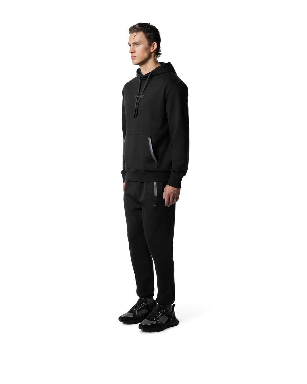 CRUYFF  CHANDAL HOMBRE MODELO PACO  CA243049-998  Black.