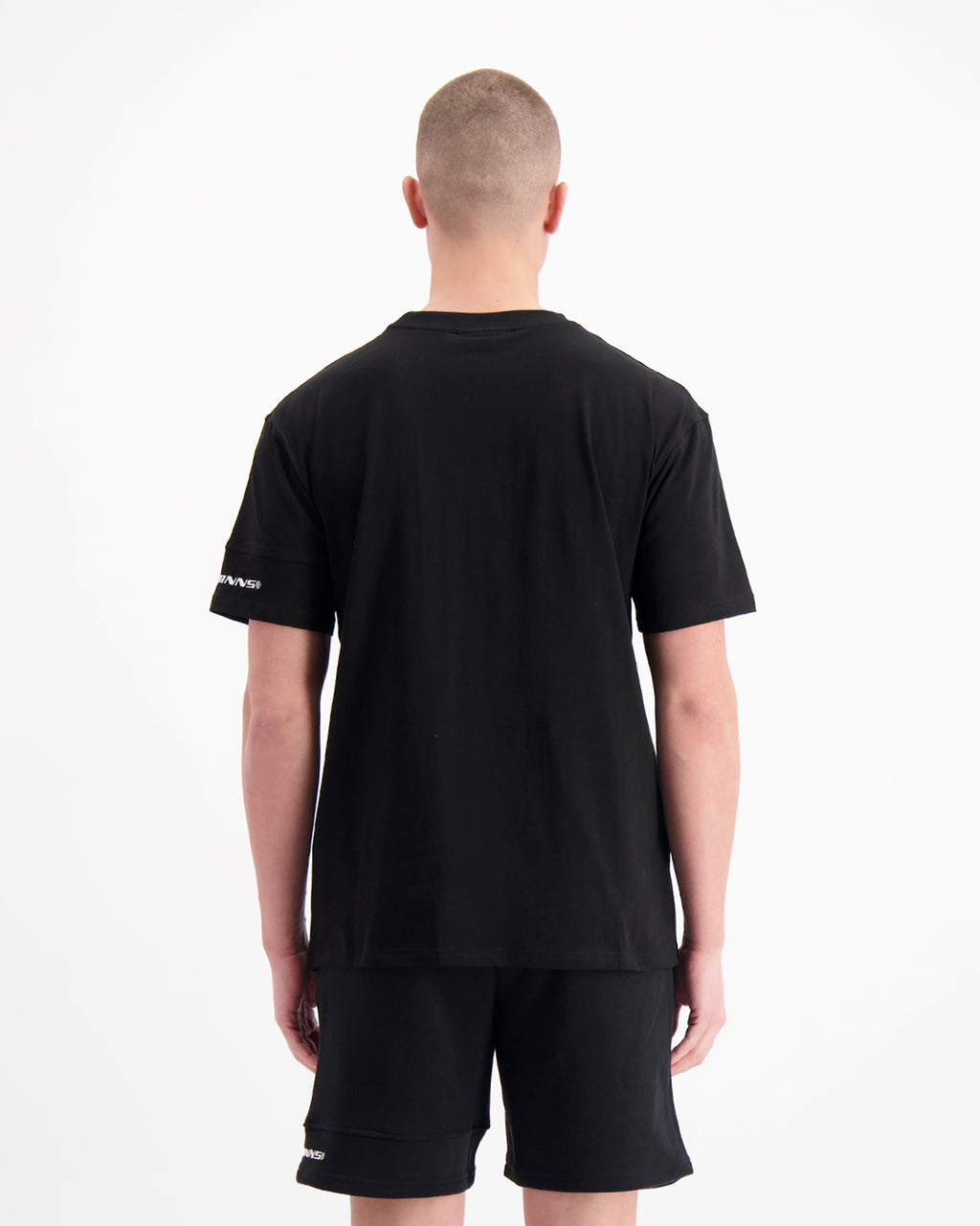 BLACK BANANAS CONJUNTO HOMBRE Modelo:1.125.5.1 Black.