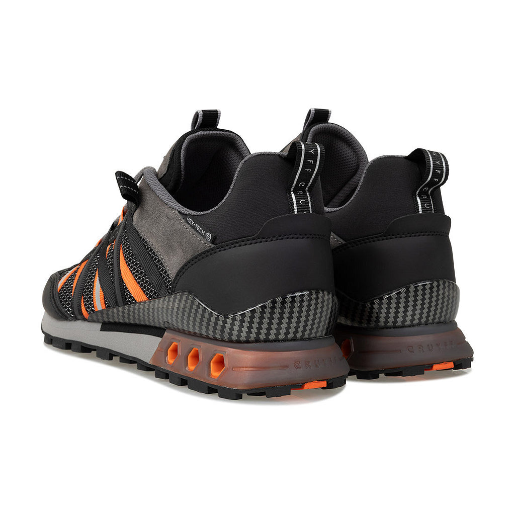 Cruyff Zapatillas Hombre  Modelo Fearia Hex-Tech CC254032-962 Blak-Orange.