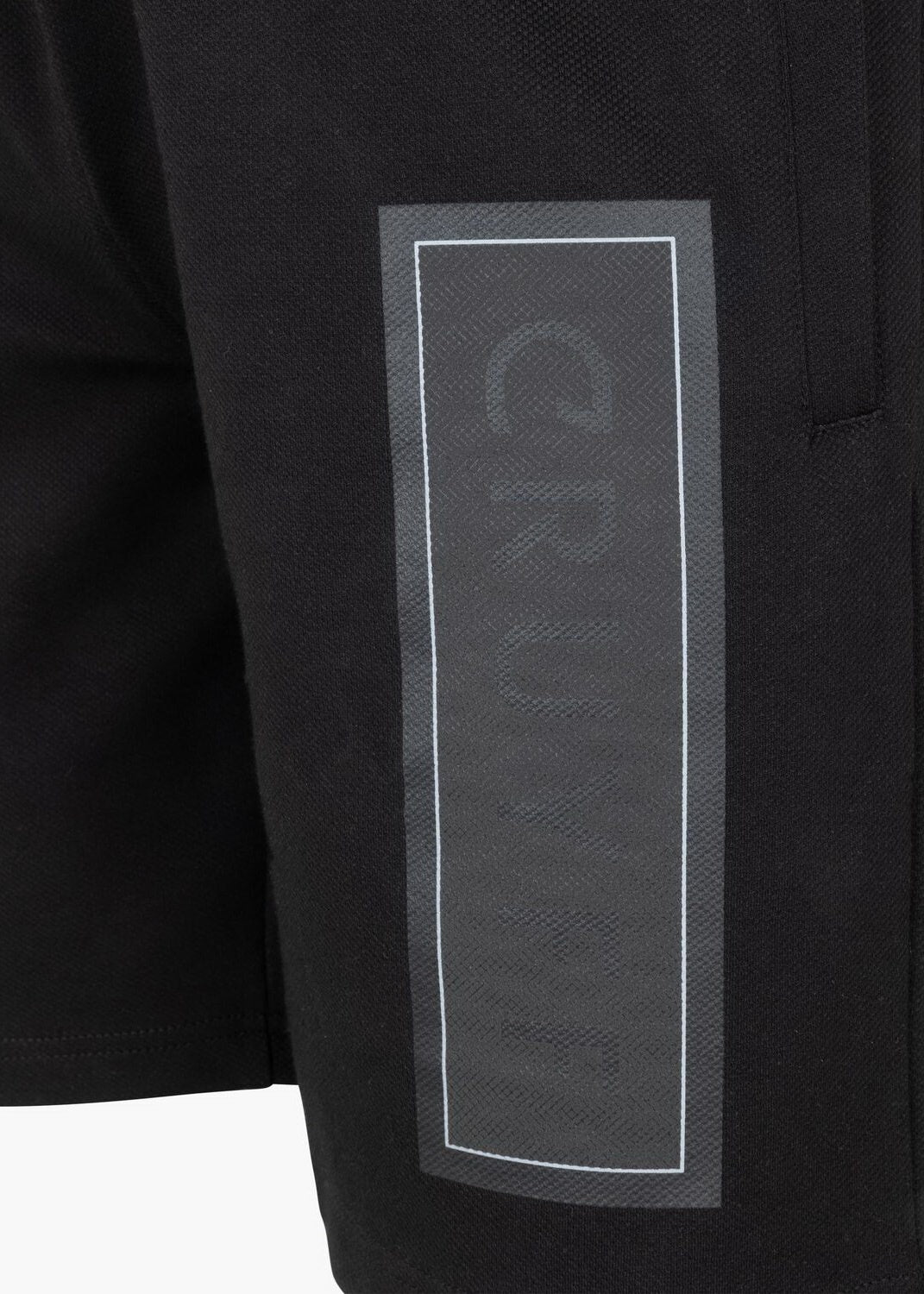 Cruyff  Short Hombre  Modelo Estru CA242014-998 Black.