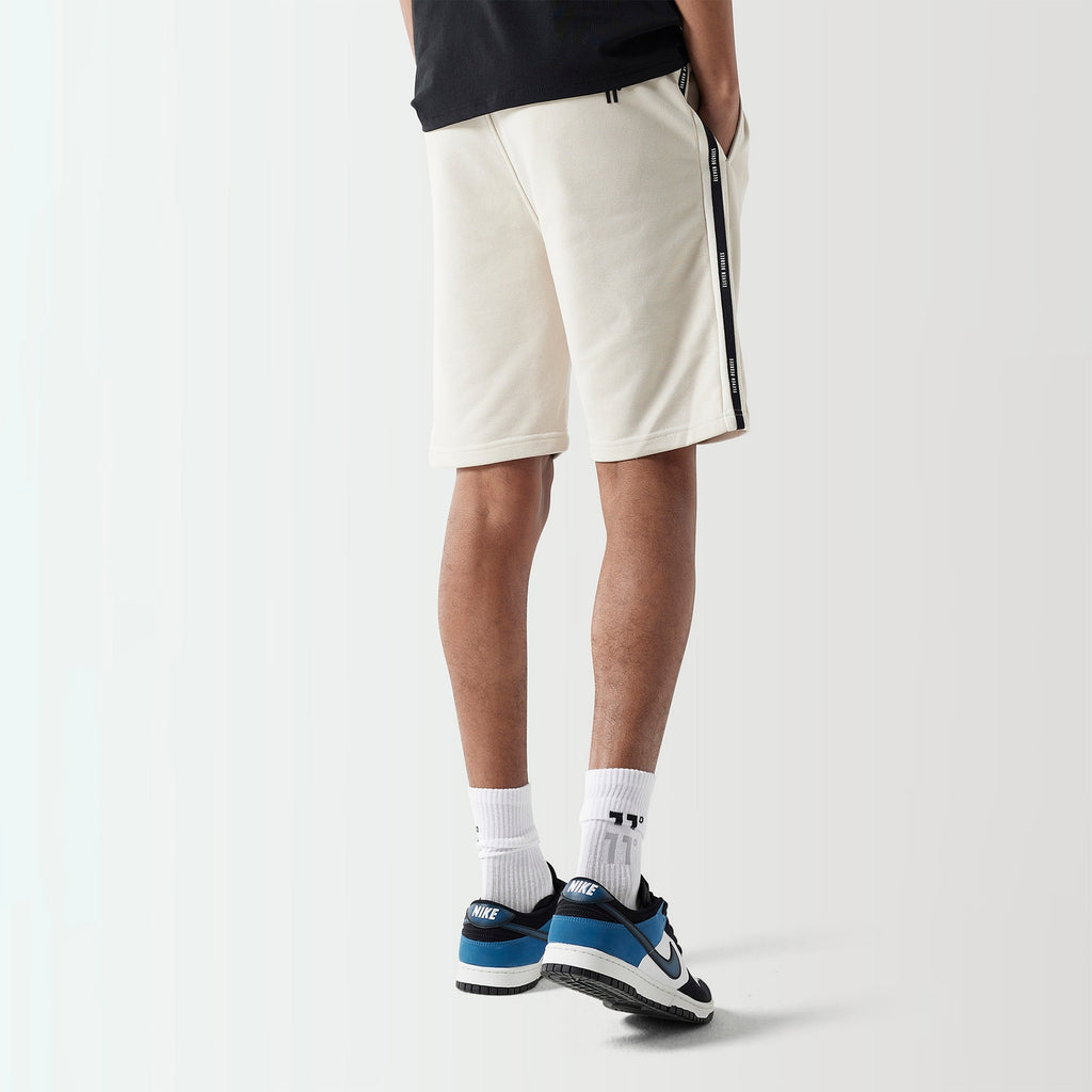 ELEVEN DEGREES SHORT HOMBRE CON CNTA 11D3889-974.