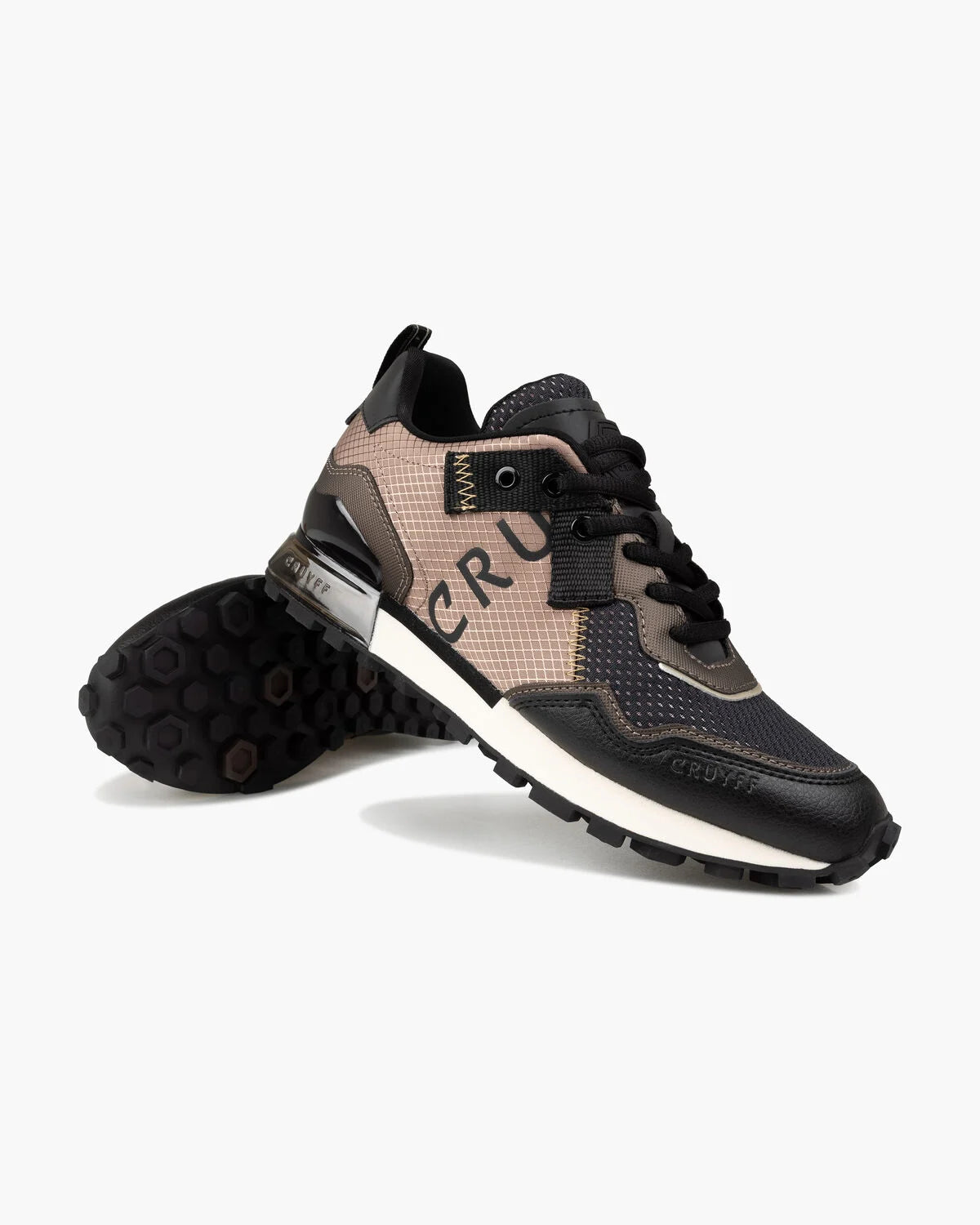 Cruyff Zapatillas Mujer Modelo Superbia CCW253950-960 Black/Gold.