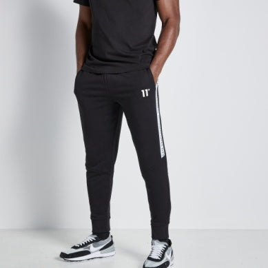 Eleven Degrees Pantalon de Chandal Hombre 11D3320-047 Negro..