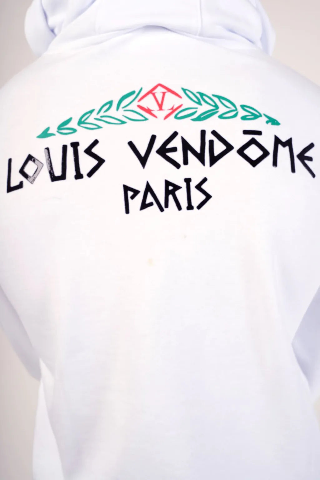 LOUIS VENDOME Sudadera con Capucha LV-26 White.