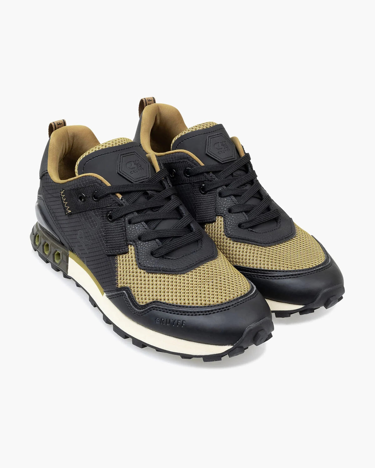 Cruyff Zapatillas Deportivas Hombre Modelo Superbia Hex-Tech CC243231-960 Black/Gold.