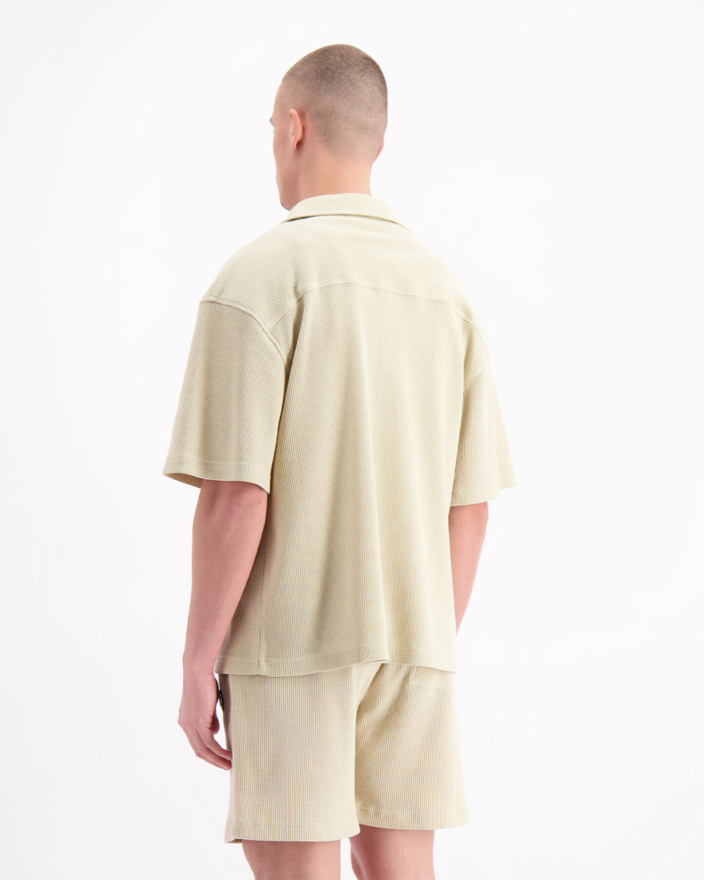 BLACK BANANAS Conjunto Hombre Modelo:1.125.3.33. Beige.