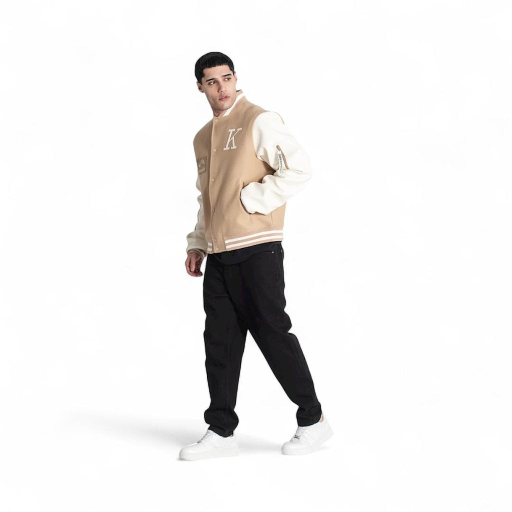 Cazadora Bomber Beige Varsity GKM006997.