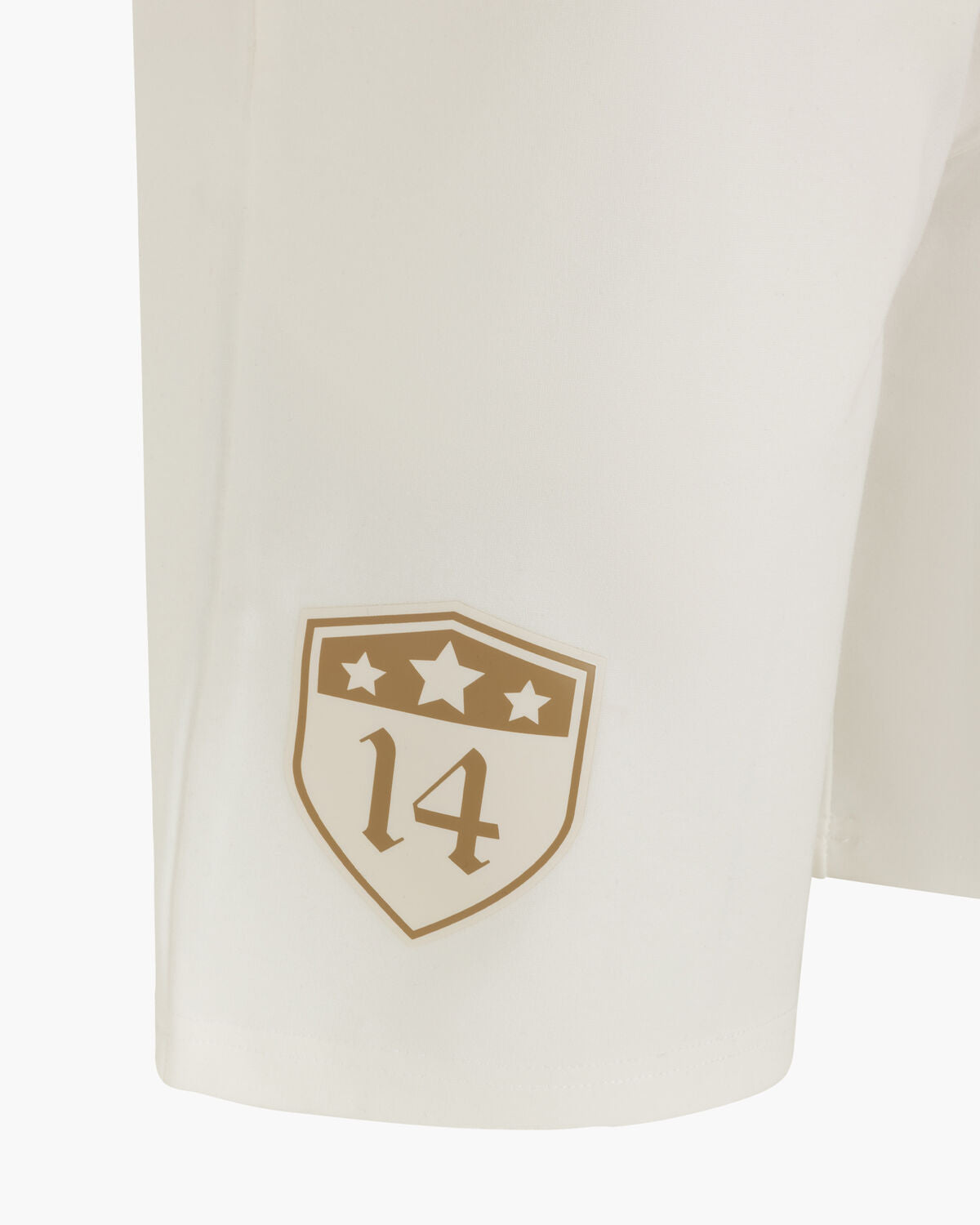 Cruyff Short Hombre Modelo Badge CA251058-162.