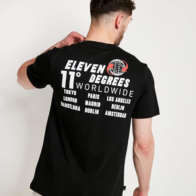 Eleven Degrees 11º Camiseta Deportiva para Hombre con Logotipo de Estilo de Vida 11D3103-001.